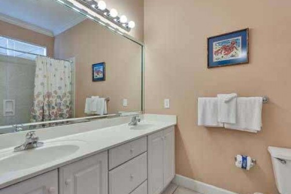 [Image: Sea Fever: 5 BR / 4.5 BA Beach Home in Orange Beach, Sleeps 12]