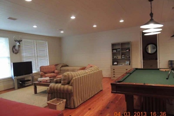 [Image: 3BR and Guest Loft on Beautiful and Relaxing Palmetto Creek]