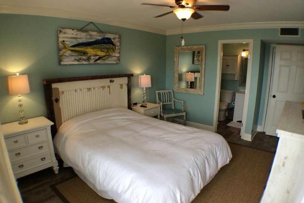 [Image: Orange Beach Living at it's Finest! Beach Cabin Charm with Resort Amenities!]