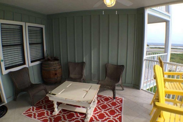 [Image: Orange Beach Living at it's Finest! Beach Cabin Charm with Resort Amenities!]