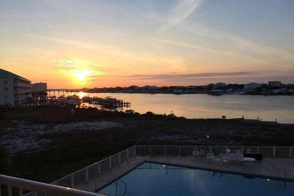 [Image: Orange Beach Living at it's Finest! Beach Cabin Charm with Resort Amenities!]