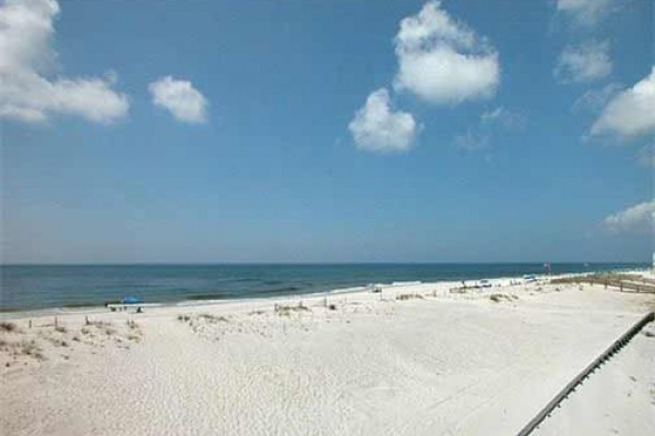 [Image: Lani Kai Village 2 228 Gulf Shores Gulf Front Vacation Condo Rental - Meyer Vacation Rentals]