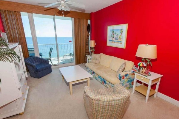 [Image: Tropical Paradise 2 BR / 2 BA + Bonus Room | *Monthly Rentals Starting at 1,403*]