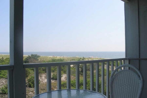 [Image: Oceanside Townhouse on Best Beach in Bethany]