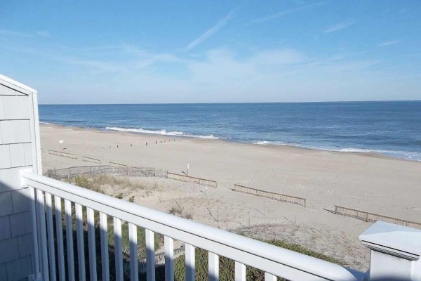 [Image: Oceanfront Bethany Townhome - Available Labor Day Weekend Starting Friday!]