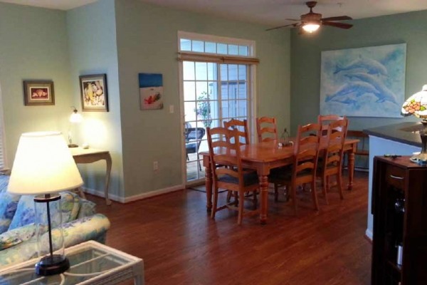[Image: Newly Updated, Hardwood Floors, Screened in Porch, Close to Bethany Beach]