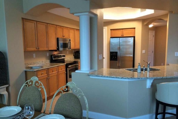 [Image: Beautiful Condo on the Beach in Daytona Beach Shores]