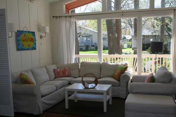 [Image: 4 BR/2BA Windjammer, 5 Minute Bike Ride from Downtown Bethany and the Beach]
