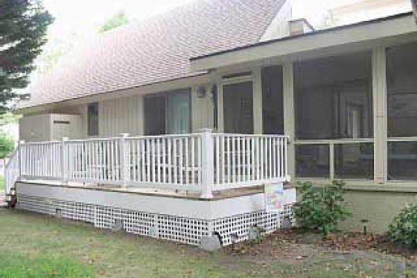 [Image: Beautifully Remodeled Vacation Home Perfect for Family Gatherings]