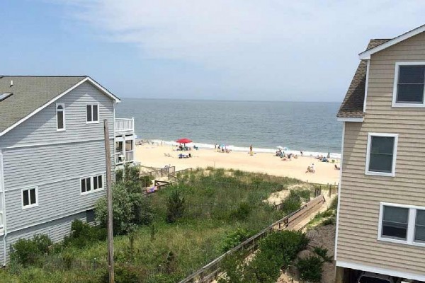 [Image: North Bethany Beach 4BR Townhouse, One Dune from Ocean with Ocean Views]