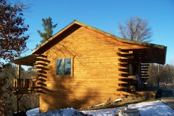 [Image: Creekside Amish Log Cabin]