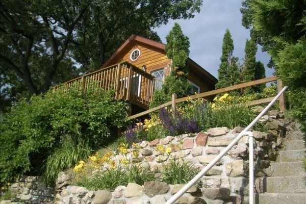 [Image: Small Cottage.... Huge Lake Views!]