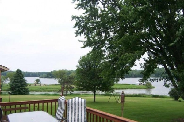 [Image: The Cumberland Retreat - Year Round Fun on Beaver Dam Lake!]