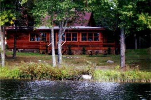 [Image: Private Lakefront Estate on 8 Acre Peninsula]