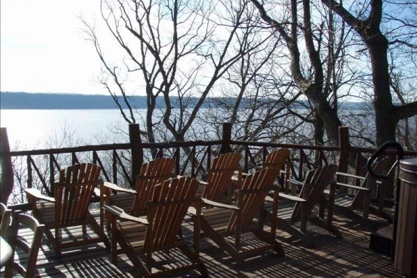 [Image: 40 Acre Wooded Retreat Overlooking Lake Pepin with Lakefront]