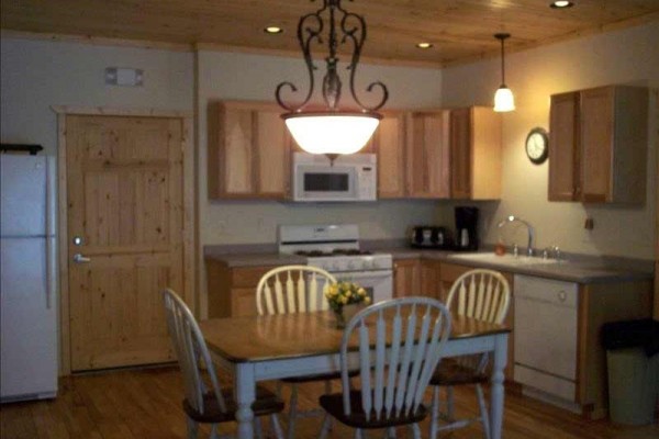 [Image: Turtle Flambeau Flowage Family Retreat with Bar]