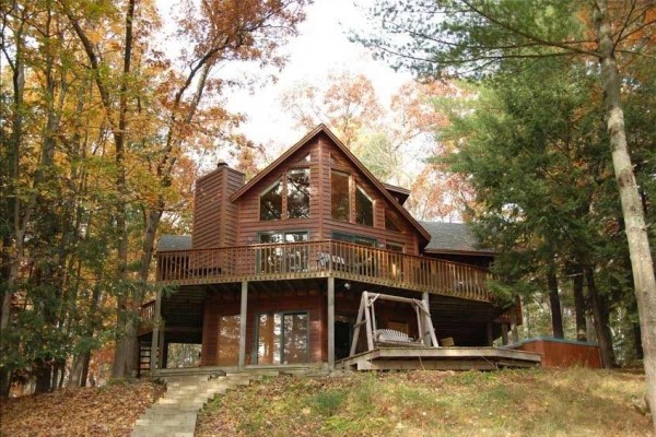 [Image: Fabulous 4 BR Lake Cabin Wisconsin North Woods]