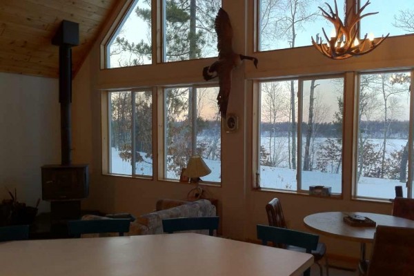 [Image: Cozy Three Bedroom Family Cabin on Very Clean Little Bear Lake]