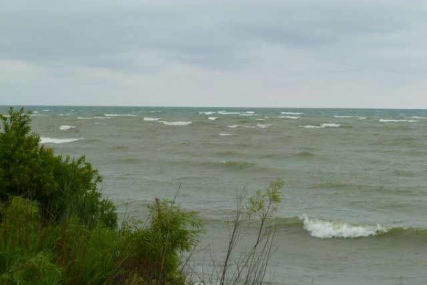 [Image: Condo on Lake Michigan Shoreline Just South of Door County in Algoma, Wi]