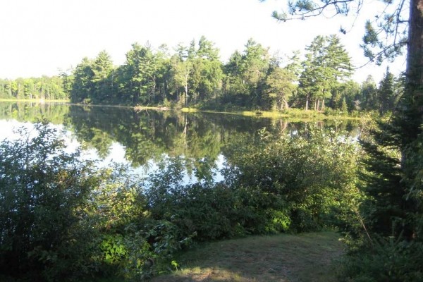 [Image: Wonderful Lakefront Vacation Home-Several Prime Fall Weeks Still Open]