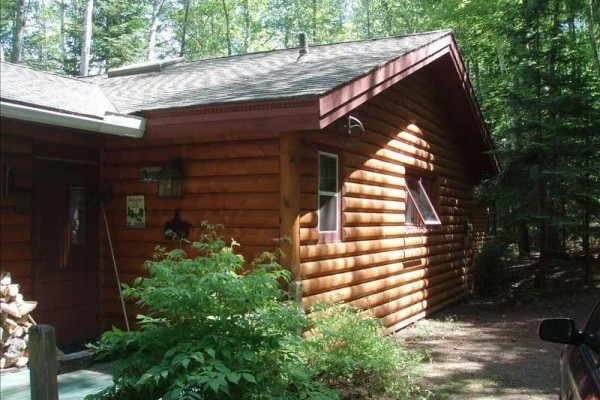 [Image: Ultimate Northwoods Retreat]