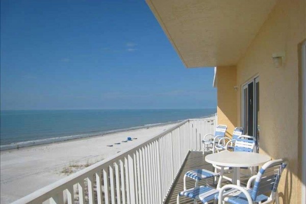 [Image: Collwood Beachfront Condo White Sands ,Dolphins and Sunsets]