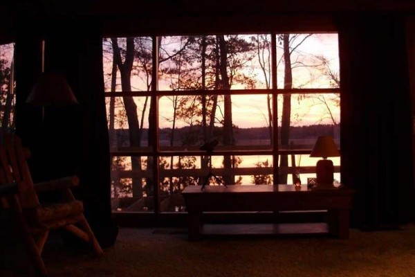 [Image: 3-Bed, 2-Bath Cabin Overlooking Lake Buckatabon, Sleeps 6]