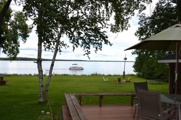 [Image: Lakefront Getaway on Beautiful Lake Noquebay]
