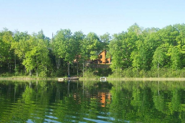 [Image: Secluded, Scenic Gem on Private Lake!]