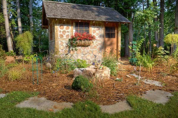 [Image: Door County Log Cabin in Ephraim, #1 Small Town in Midwest]