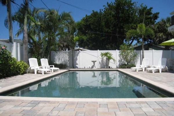 [Image: Dolphin &amp; Flamingo Cottages Short Walk to the Beach &amp; a Heated Salt Water Pool]