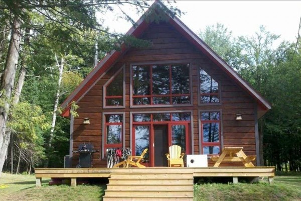 [Image: Beautiful Chalet Cabin New in 2009 on Big Lake, Cisco Chain of Lakes]