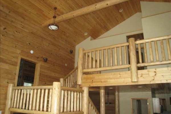 [Image: Stunning Log Lodges Located Half Hour North of Minocqua]