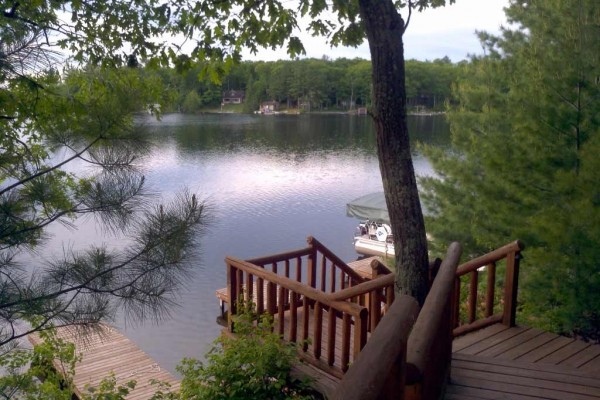 [Image: Stunning Log Lodges Located Half Hour North of Minocqua]