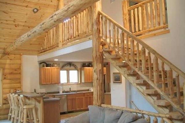 [Image: Spectacular Custom Log Home on Manitowish Chain of Lakes]