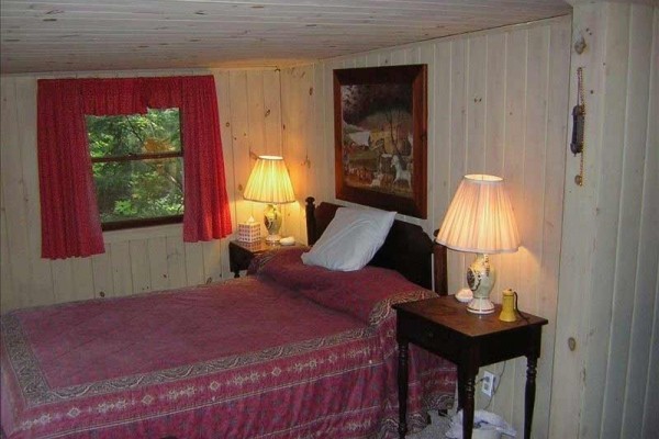 [Image: Authentic 1930s Log House with Sandy Beach &amp; Boats]