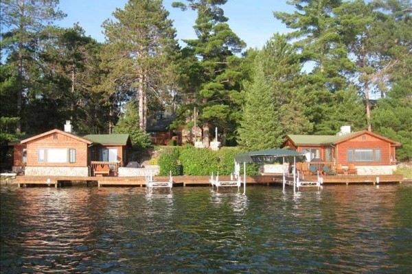 [Image: Northwoods Retreat - Lakeside Cabin]