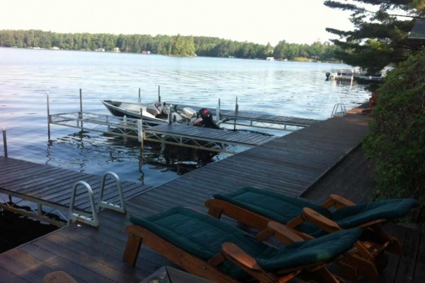 [Image: Northwoods Retreat - Lakeside Cabin]