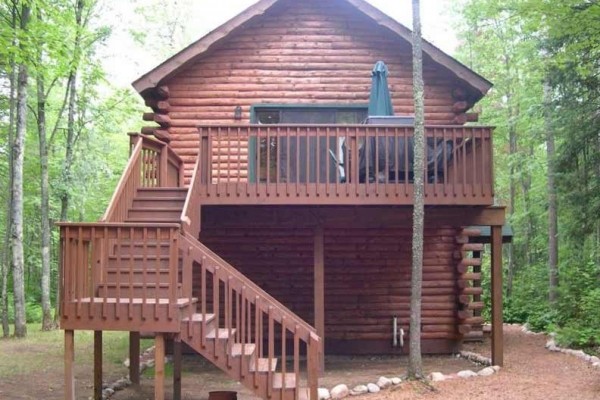 [Image: Beautiful Cabin at Aberdeen Lodge on Manitowish Chain]