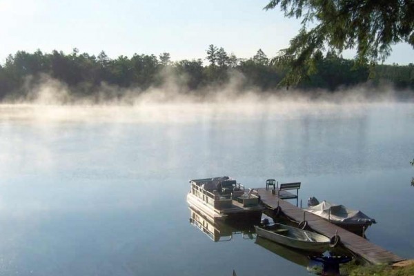 [Image: Private Home. Quiet Lake. Pontoon Boat Included. Close to Minocqua Attractions.]