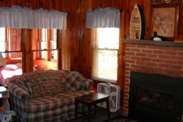 [Image: Quaint Cottage on Big Arbor Vitae Lake]