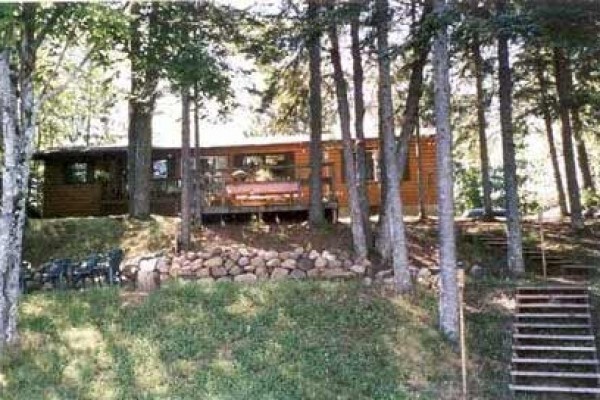 [Image: Horsehead Lake Retreat (Special Rates 1st 2-Weeks in June) Call 414-378-7273)]