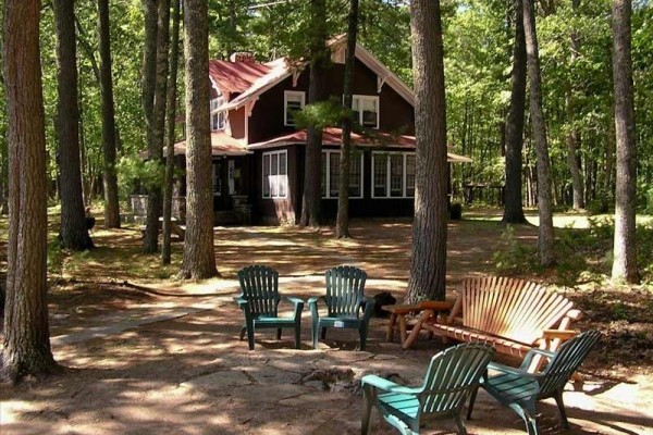 [Image: Lost Lake: Historic Family Estate Now a Vacation Retreat]
