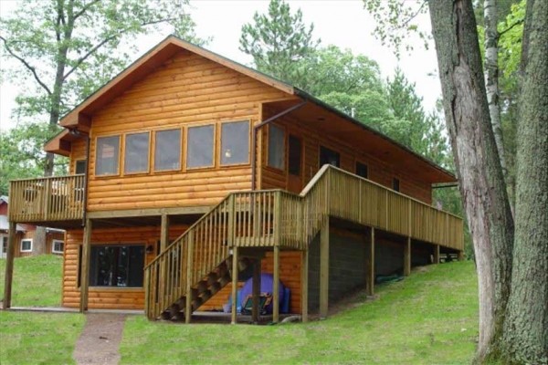 [Image: Grand View at Jackson's on Little St. Germain Lake]