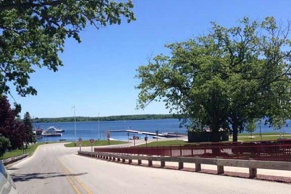 [Image: Marina, Bar and Restaurant, and Carmody Park Within Walking Distance]