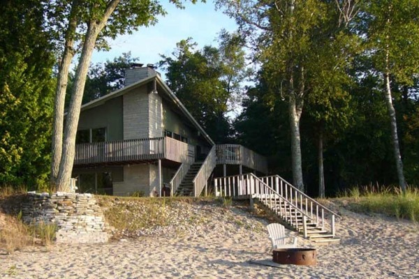 [Image: Relax on the Beach in Our Pet-Friendly Lake Home]