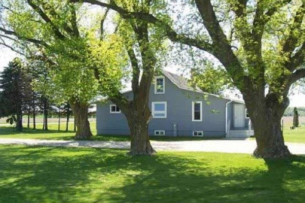 [Image: Country Charm- North of Sturgeon Bay on Hwy 42]