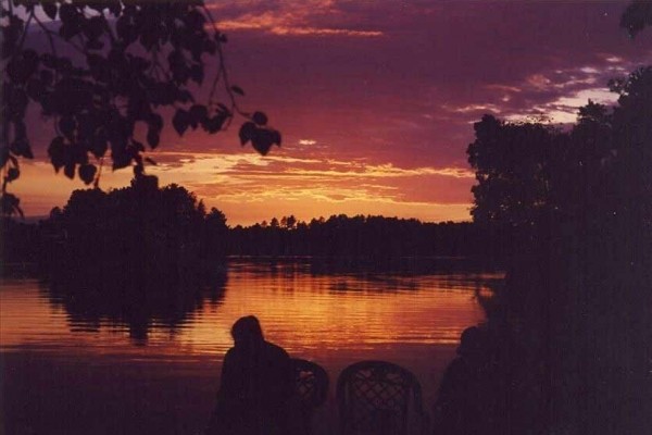 [Image: Sunset View Lake Home on Lake Mohawksin, Sand Frontage]