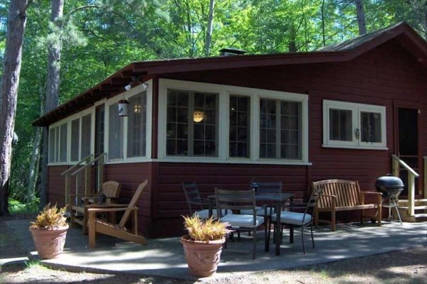 [Image: Secluded Cottage on Half Moon Lake - Tomahawk, WI - Sleeps 6]
