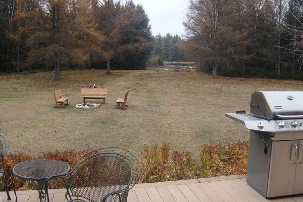 [Image: Peaceful, Quiet Retreat in the North Woods]